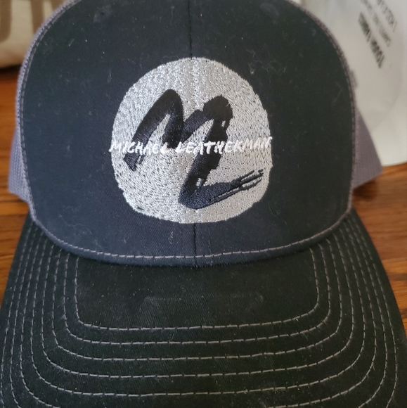 Meet your Posher, Karen - Picture 2 of 2